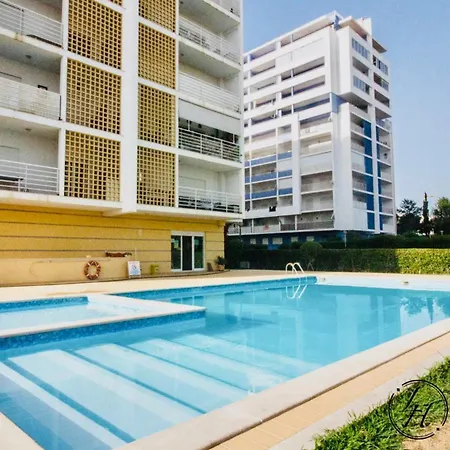 Apartment Alegria - Shopping Center 150m - Pool - Parking - Terrace